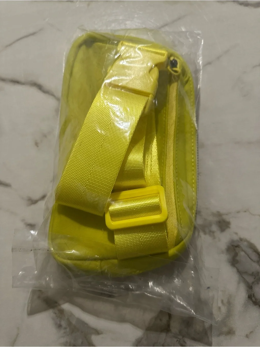 right Neon Yellow/Green Crossbody elt ag